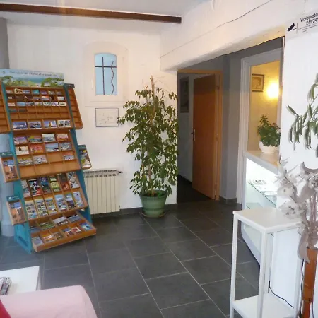 Le Calypso 2* Ιέρ